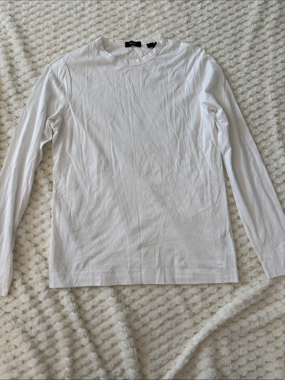 Theory Men’s Long Sleeve Tee-Size Medium-Authentic-NWOT